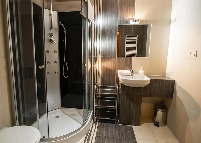 דירה Karkonosky - Huta Szkla שצ'קלארסקה פוראובה